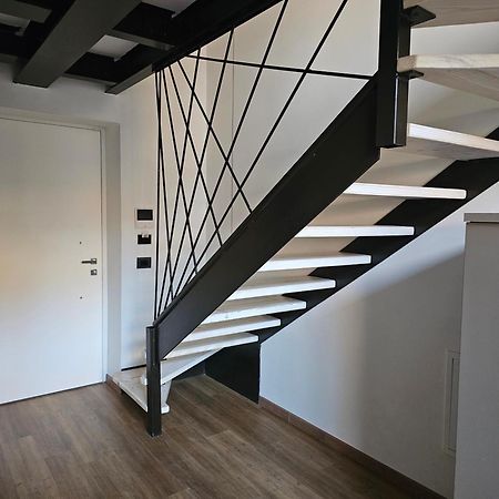Mezzago Royal Suites Exterior photo