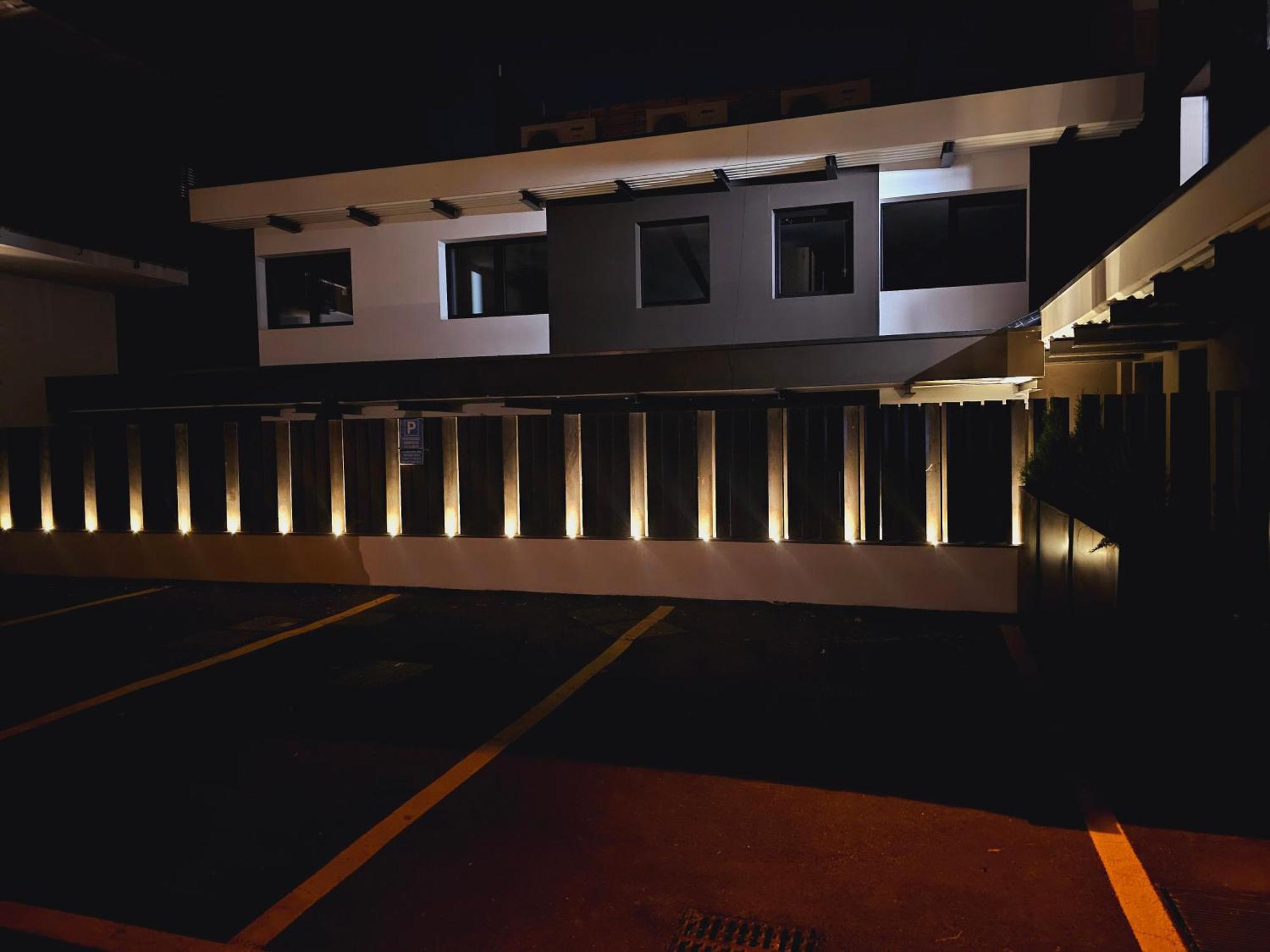 Mezzago Royal Suites Exterior photo