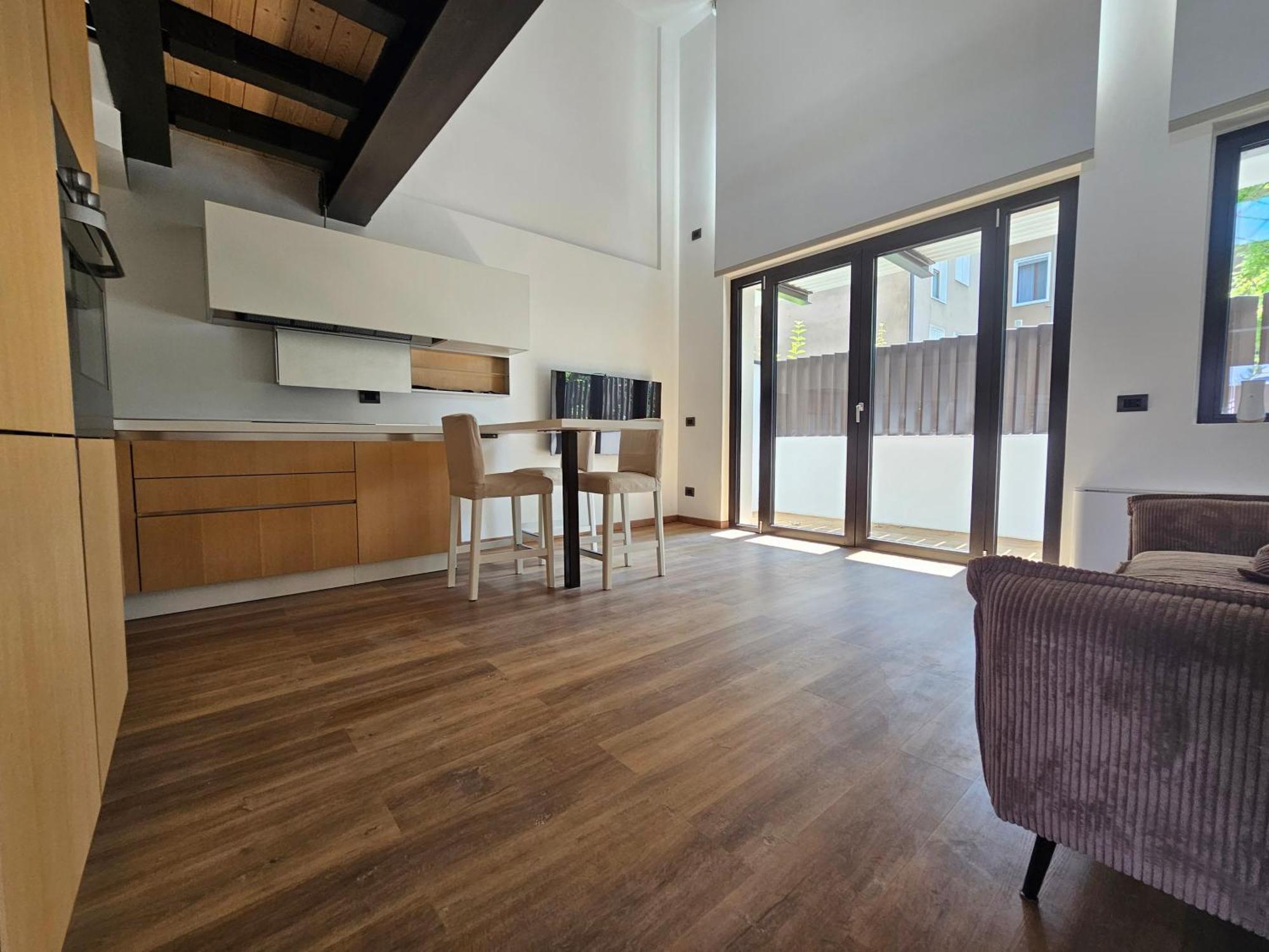 Mezzago Royal Suites Exterior photo