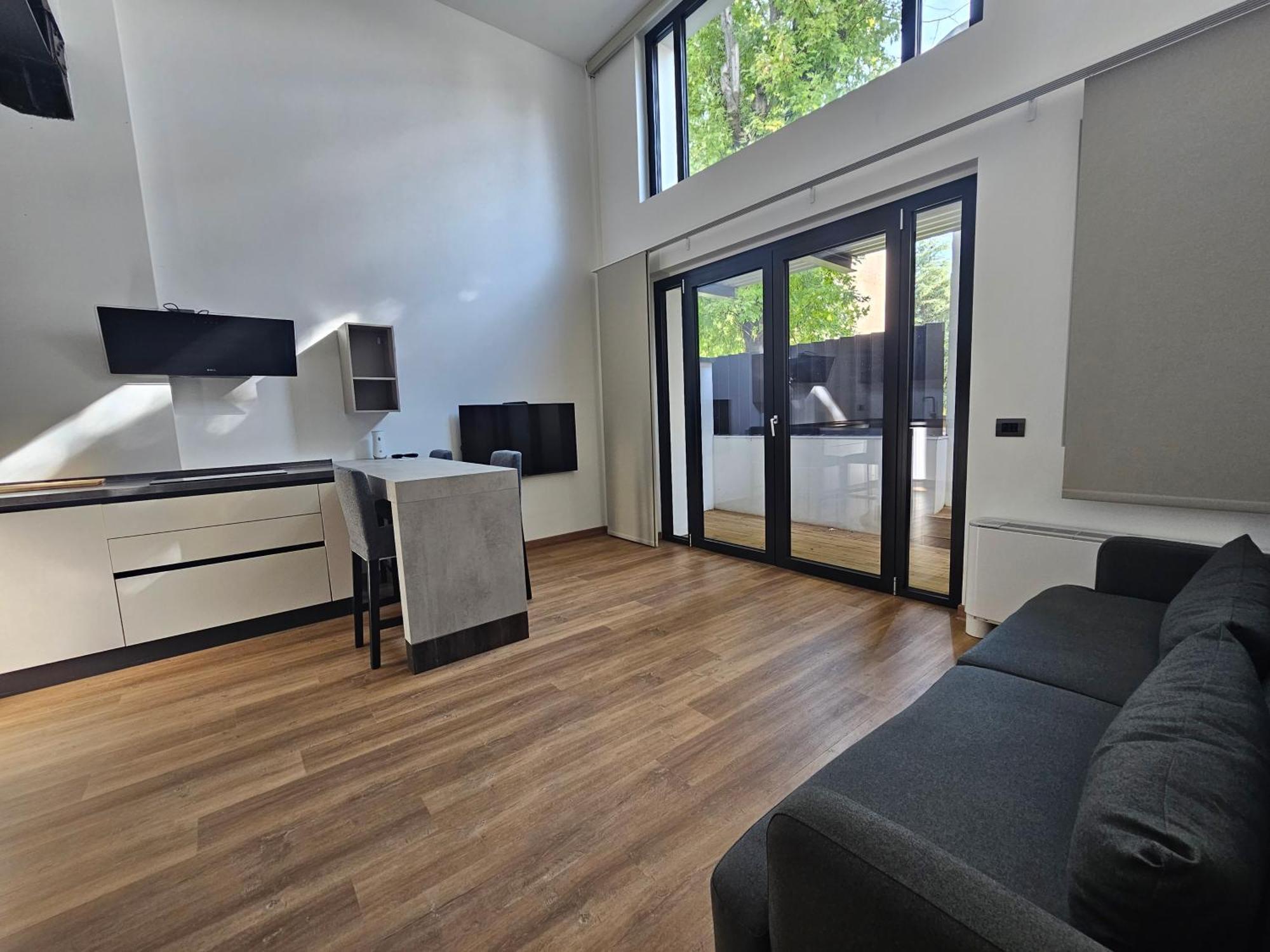 Mezzago Royal Suites Exterior photo